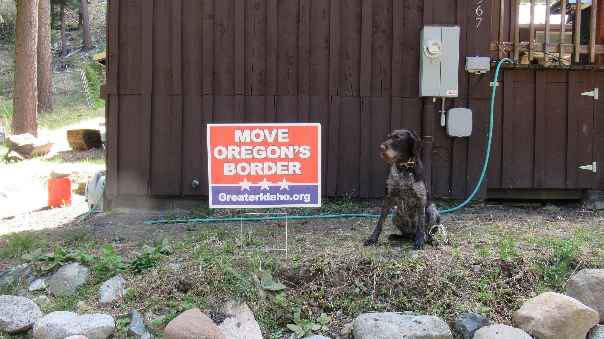 A lawn sign in Oregon